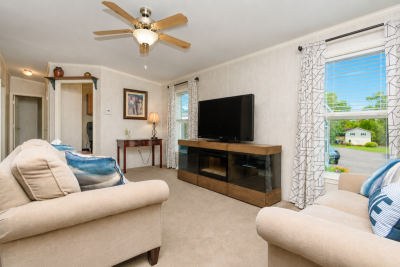 2002 Perilli Dr - Living Room Sunny