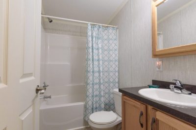 2002 Perilli Drive Telford PA 18969 - 23